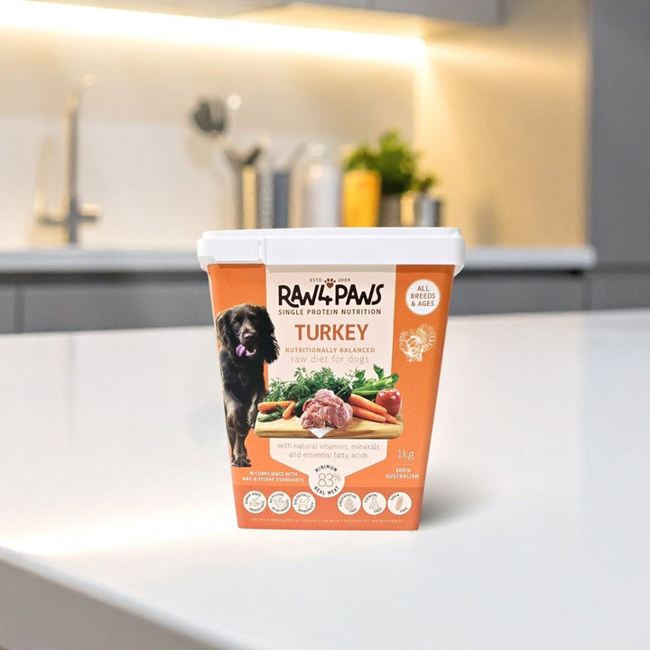 Raw 4 Paws 900g Container